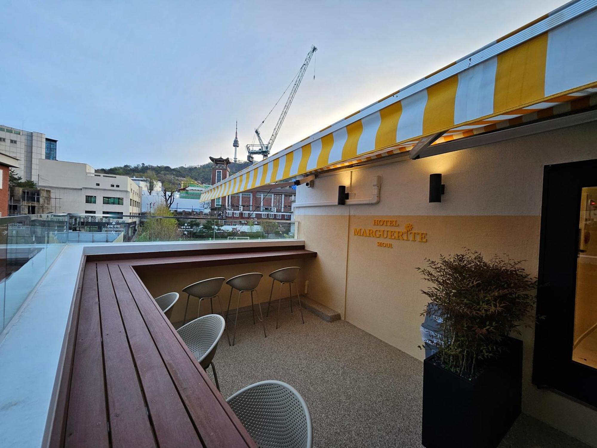 2025 Renovated- Hotel Marguerite Seoul Exterior foto