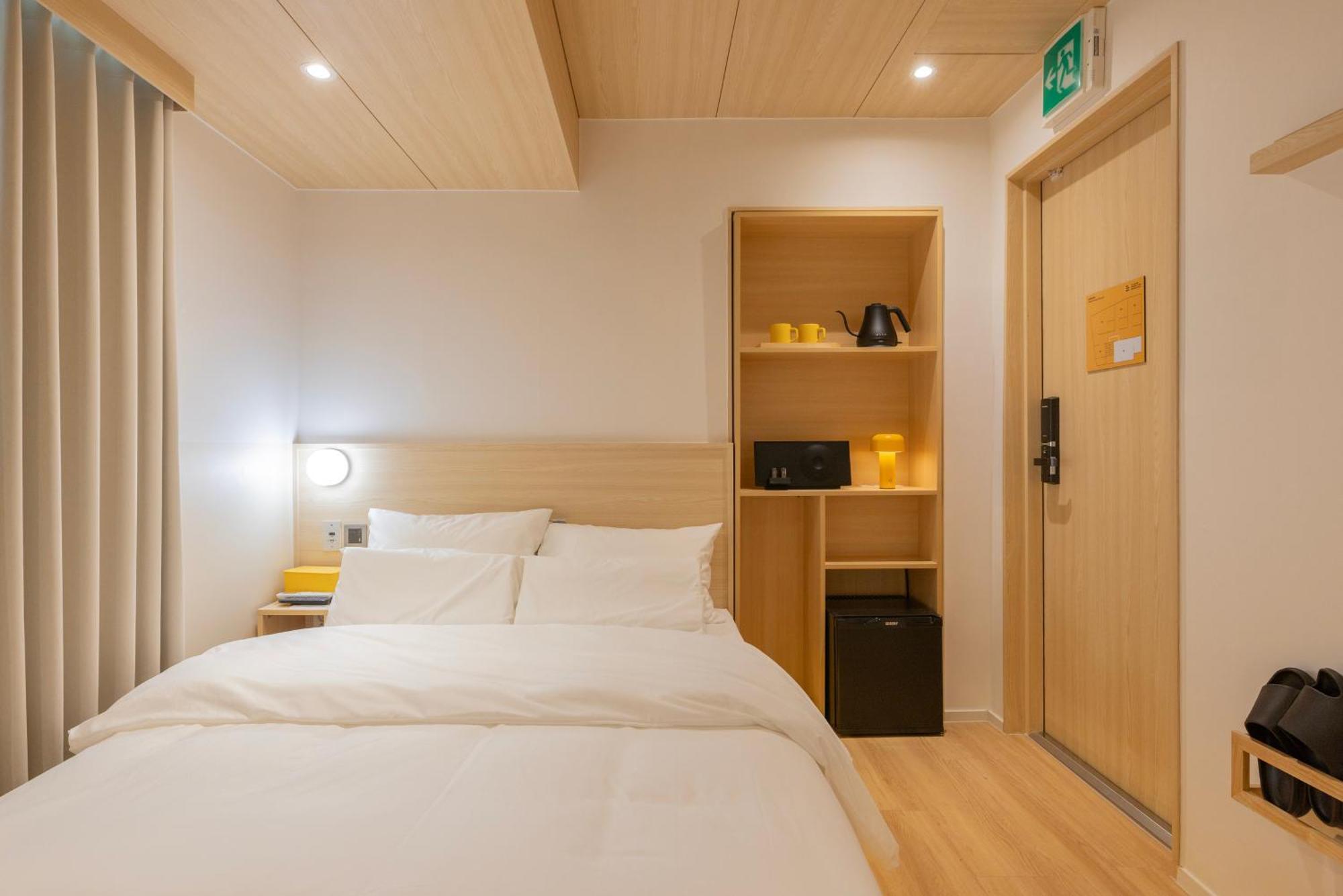 2025 Renovated- Hotel Marguerite Seoul Exterior foto